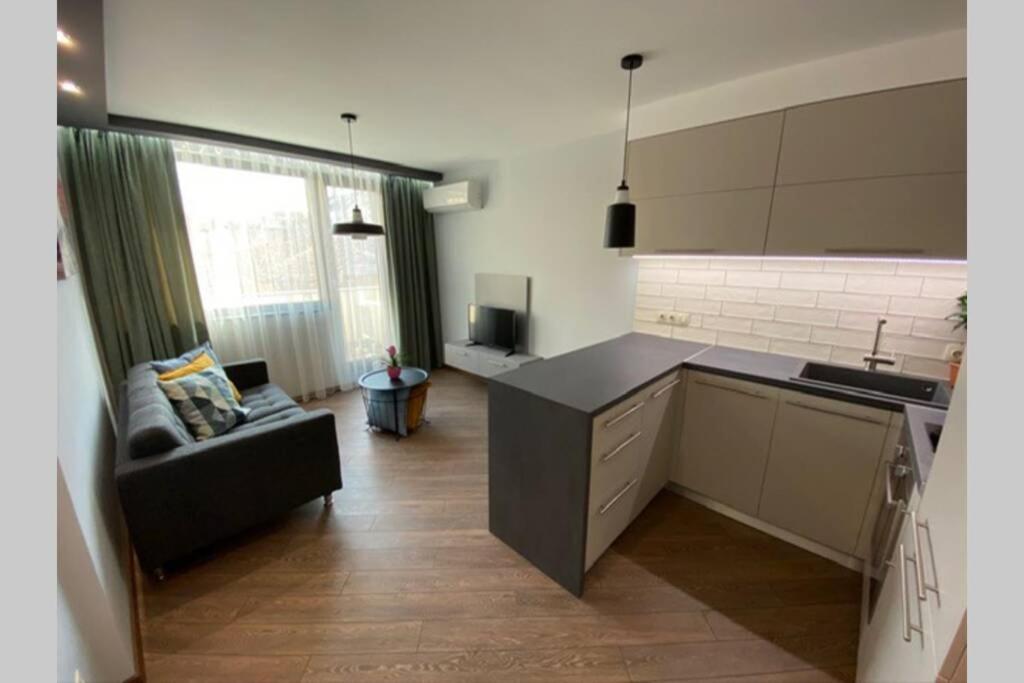 Lux 1Bd/1Ba City Center Apartment Blagoevgrad Ngoại thất bức ảnh